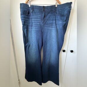 Torrid Bombshell Flare Jeans Dark Wash High Rise Size 26R NWT